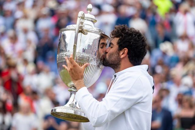 开云体育app-贝雷蒂尼胡尔卡奇双双夺冠 温网热门能排第几？