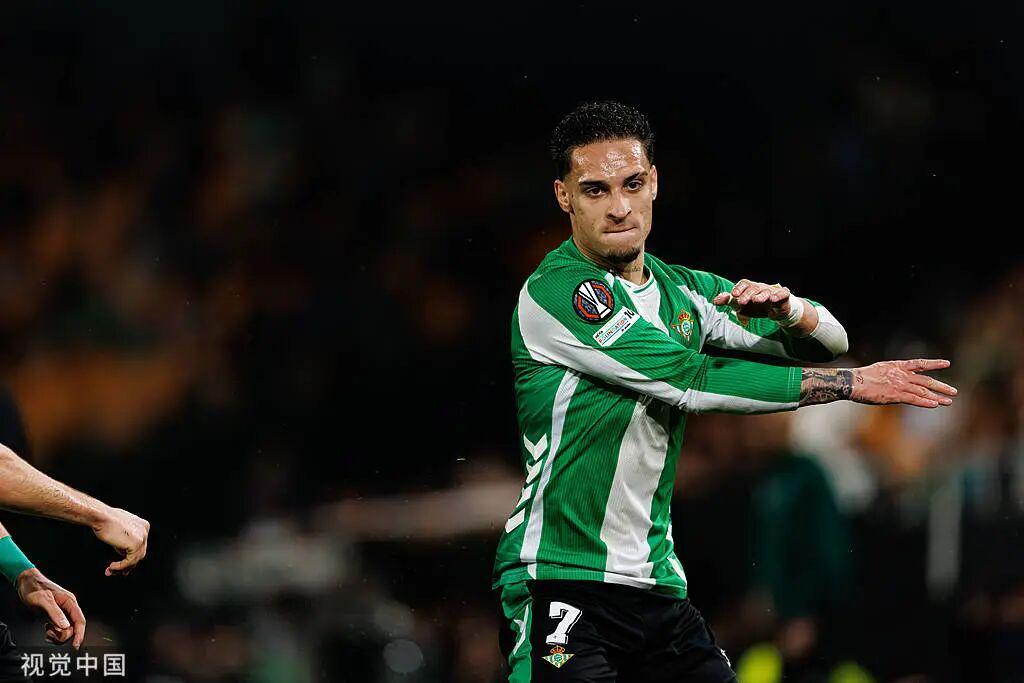 开云体育-今晚打响！欧联16强首回合：贝蒂斯远征安东尼领衔 里尔战维拉